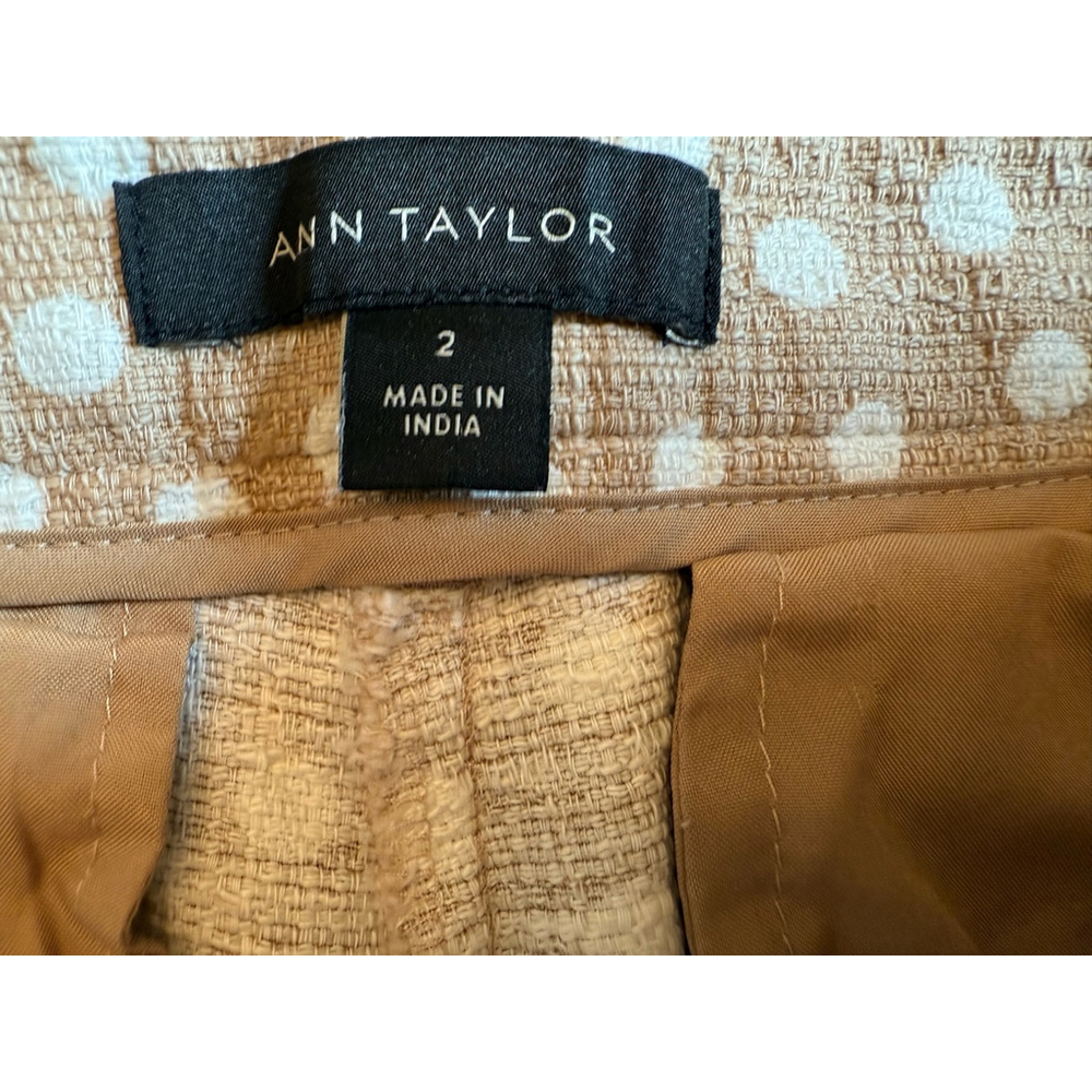 Women's Ann Taylor Pants Size 2 Tan White Polka Dot - Picture 3 of 12